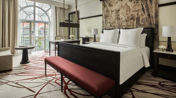 Four Seasons Hotel Mexico City interior