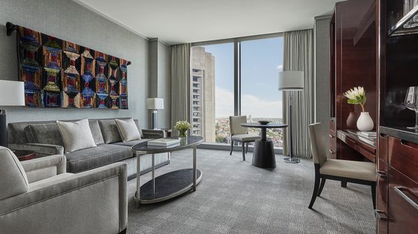Four Seasons Hotel One Dalton Street, Boston interior