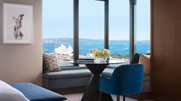 Four Seasons Hotel Sydney interior