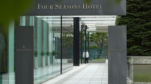 Four Seasons Hotel Tokyo at Marunouchi interior