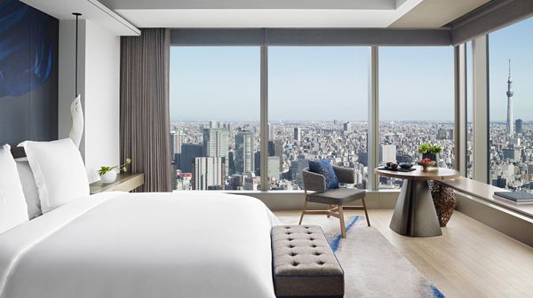 Four Seasons Hotel Tokyo at Otemachi interior