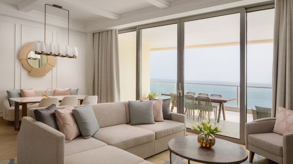 Four Seasons Resort and Residences at The Pearl-Qatar interior
