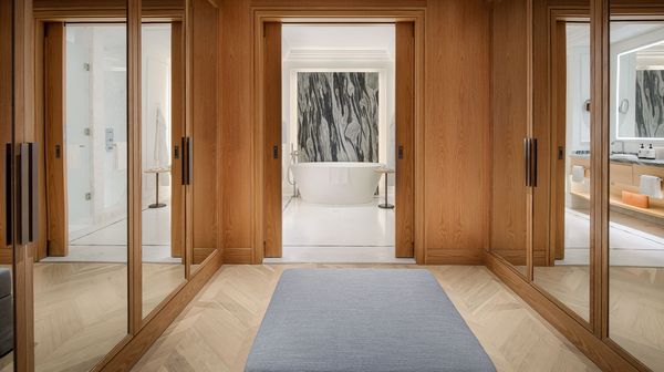 Four Seasons Resort and Residences at The Pearl-Qatar interior