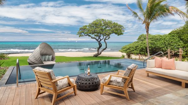Four Seasons Resort Hualalai interior