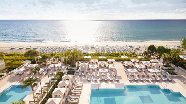 Four Seasons Resort Palm Beach interior