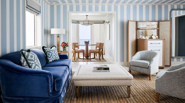 Four Seasons Resort Palm Beach interior