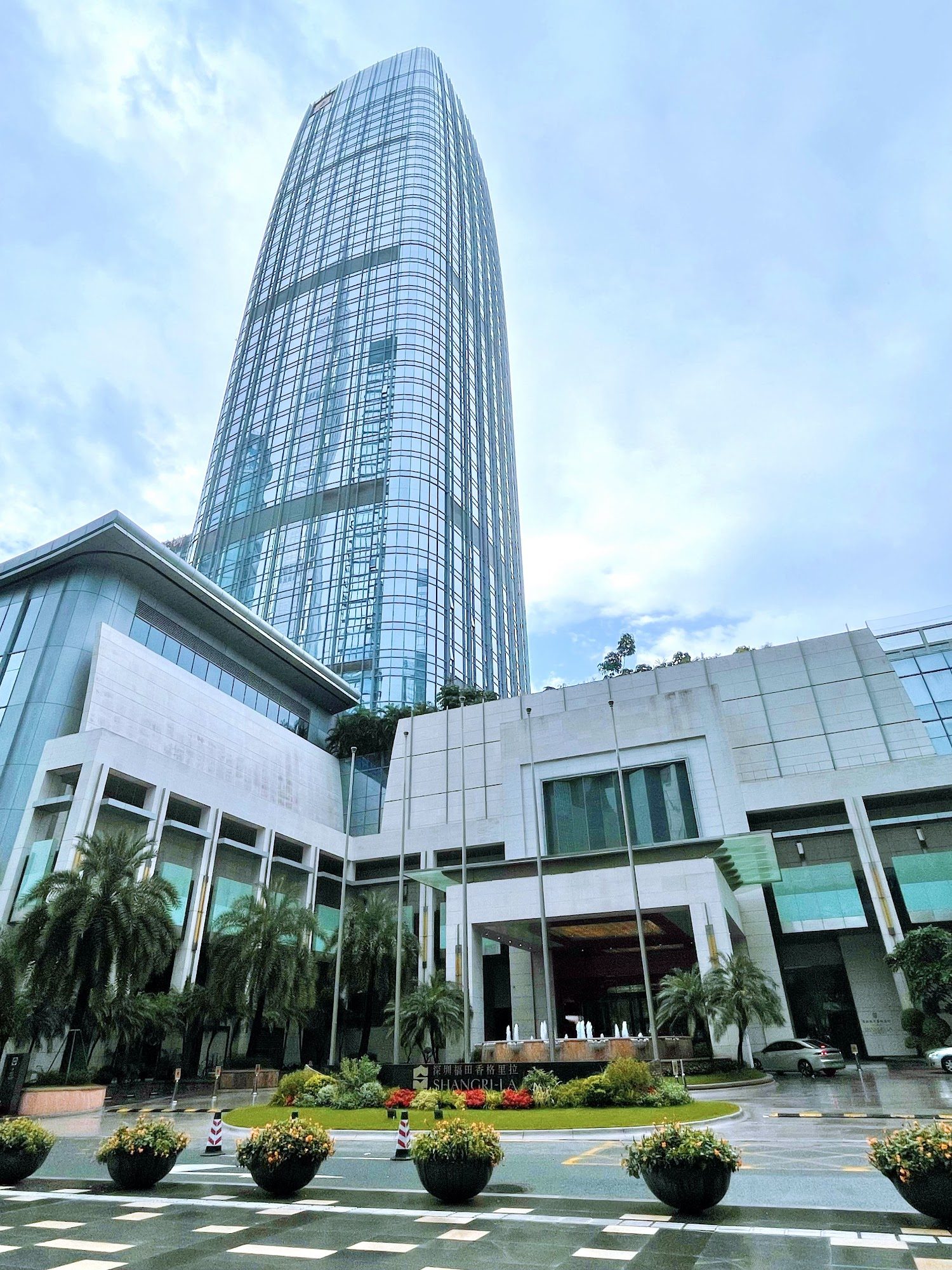 Futian Shangri-La, Shenzhen exterior view