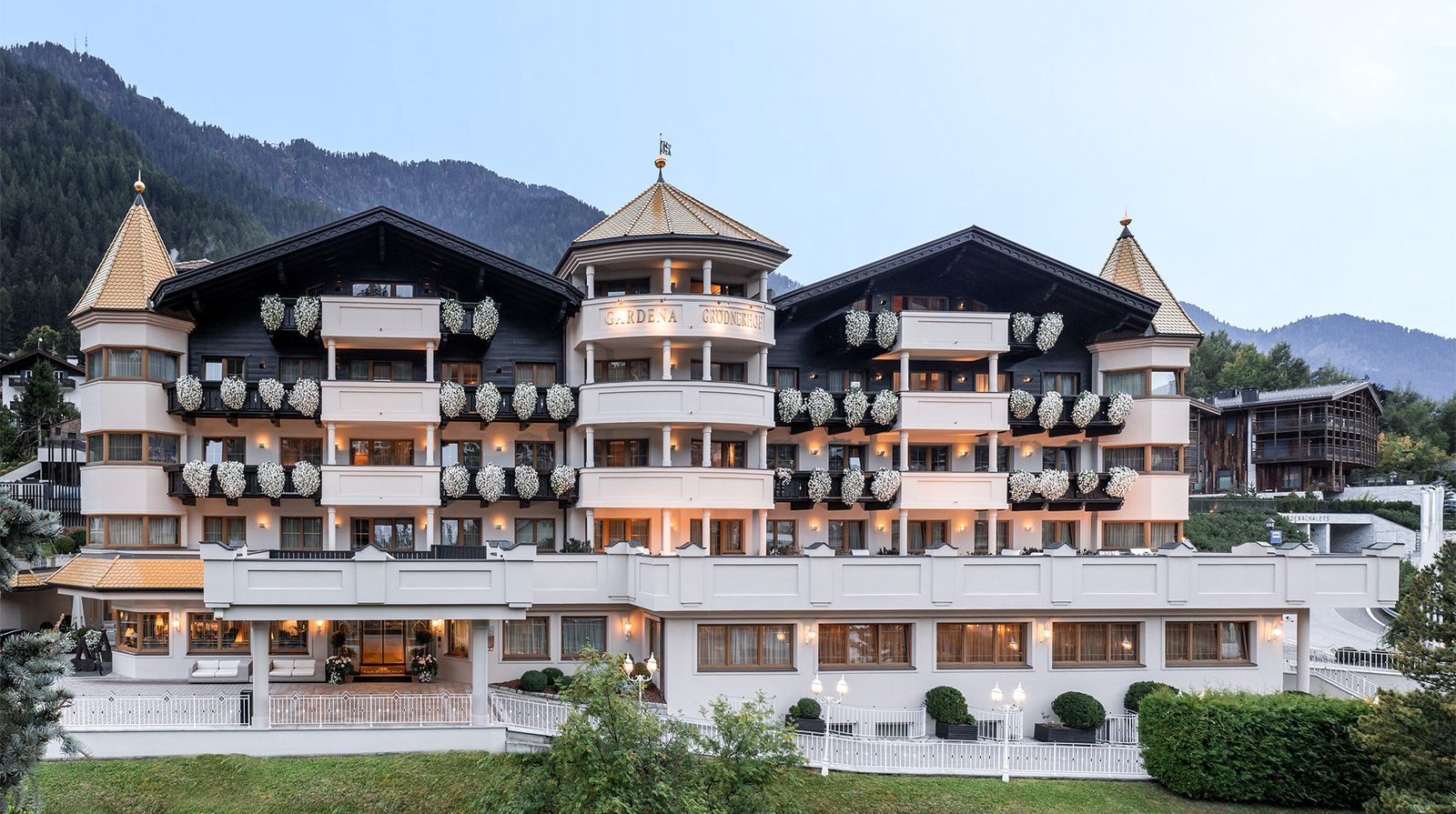 Gardena Grödnerhof exterior view
