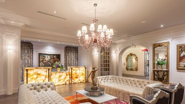 Grand Bohemian Hotel Charleston, Autograph Collection interior