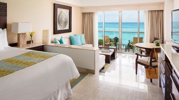 Grand Fiesta Americana Coral Beach Cancún All Inclusive Spa Resort interior