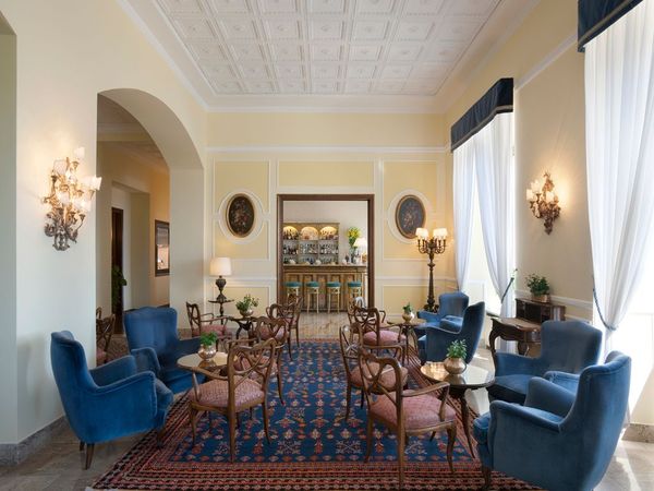 Grand Hotel Miramare interior