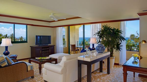 Grand Hyatt Kauai Resort & Spa interior