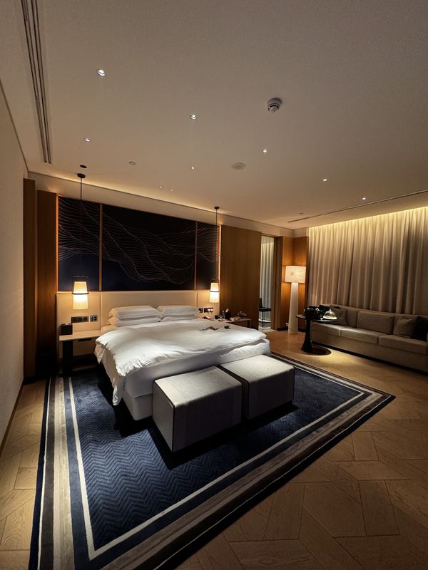 Grand Hyatt Kuwait interior
