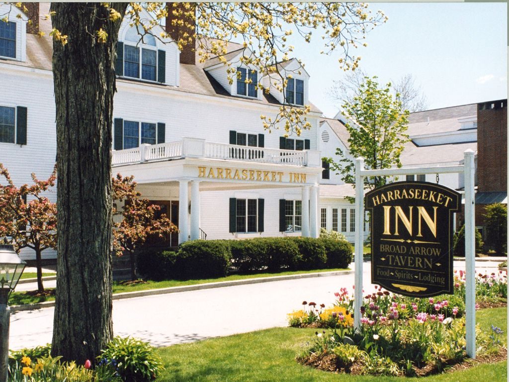 Harraseeket Inn exterior view
