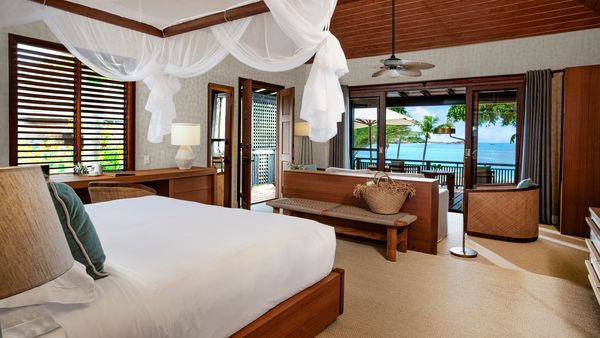 Hermitage Bay interior