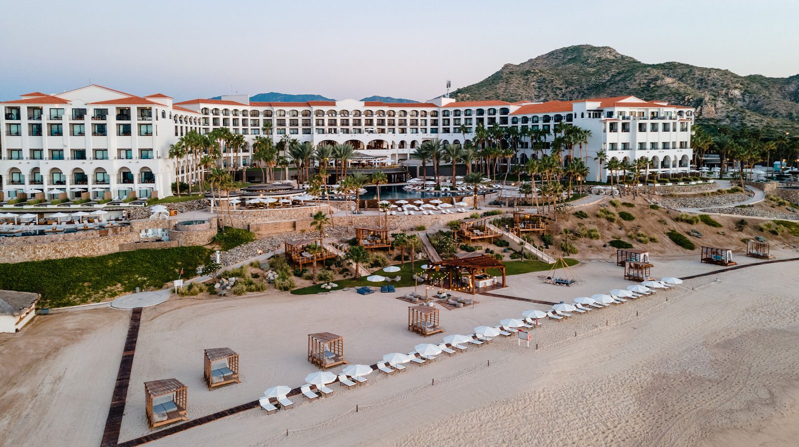 Hilton Los Cabos Beach & Golf Resort exterior view