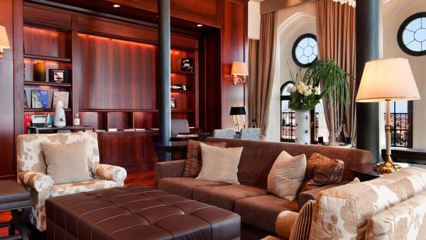 Hilton Molino Stucky Venice interior