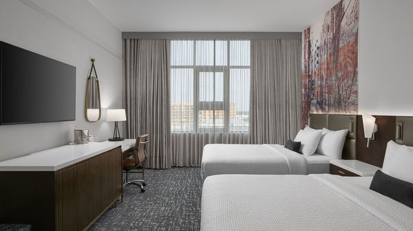 Hotel 43 interior