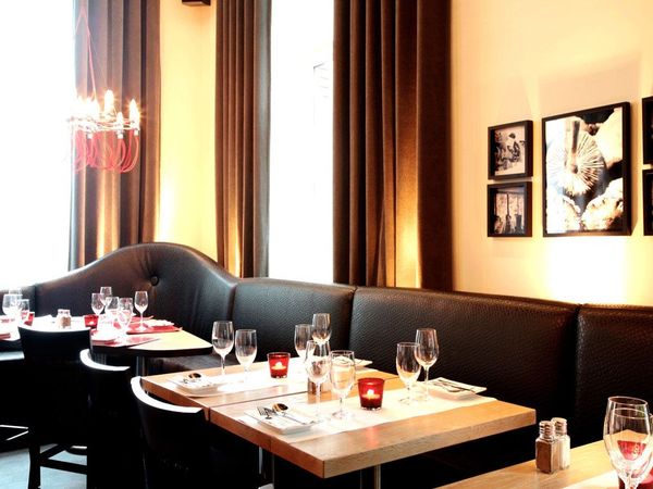Hôtel 71 interior