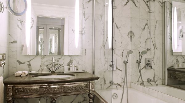 Hotel Balzac interior