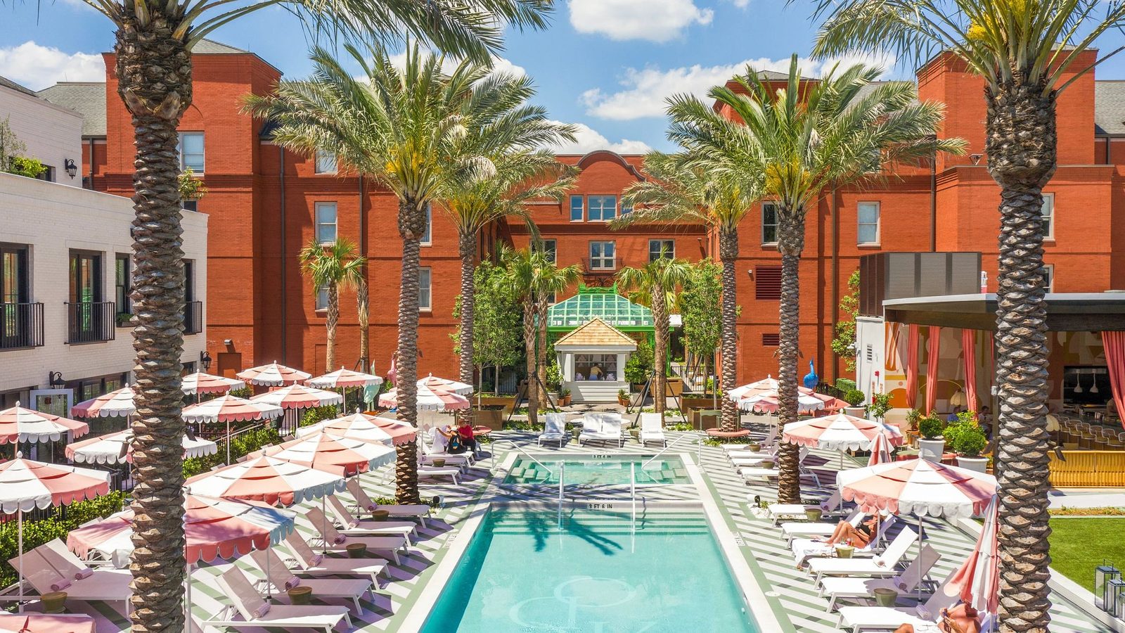 Hotel Bardo Savannah exterior view