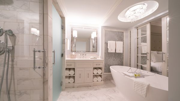 Hotel Bennett interior