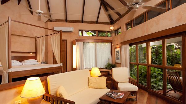 Hotel Capitán Suizo interior