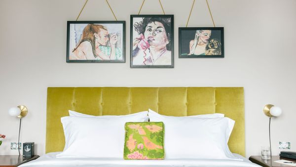 Hotel Clermont interior