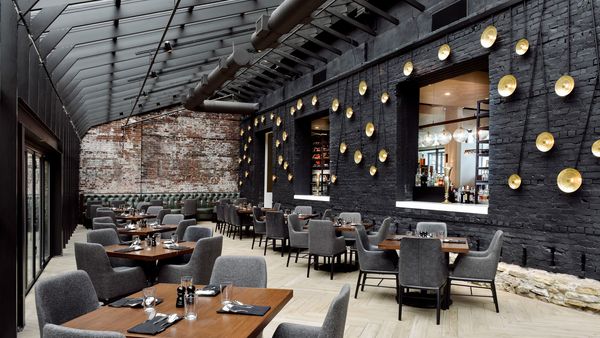 Hotel Covington interior