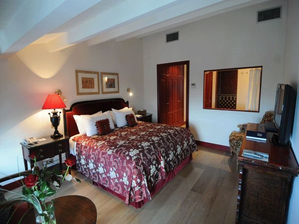 Hôtel de Toiras interior