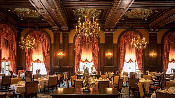 Hotel du Pont interior