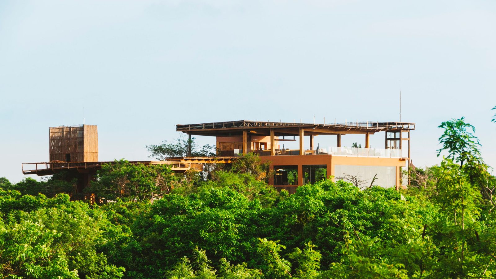 Hotel Las Islas exterior view