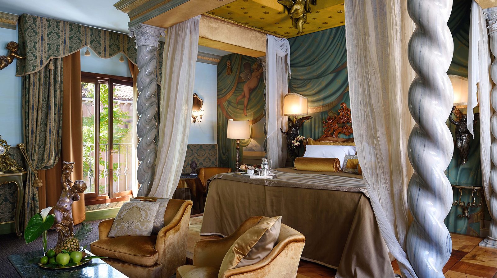 Hotel Metropole Venice exterior view