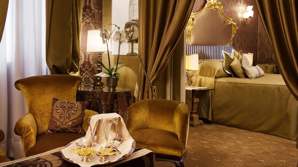 Hotel Metropole Venice interior