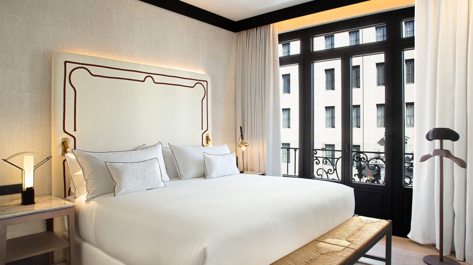 Hotel Montera Madrid, Curio Collection by Hilton exterior view