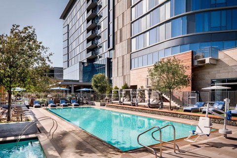 Hotel Nia, Autograph Collection exterior view