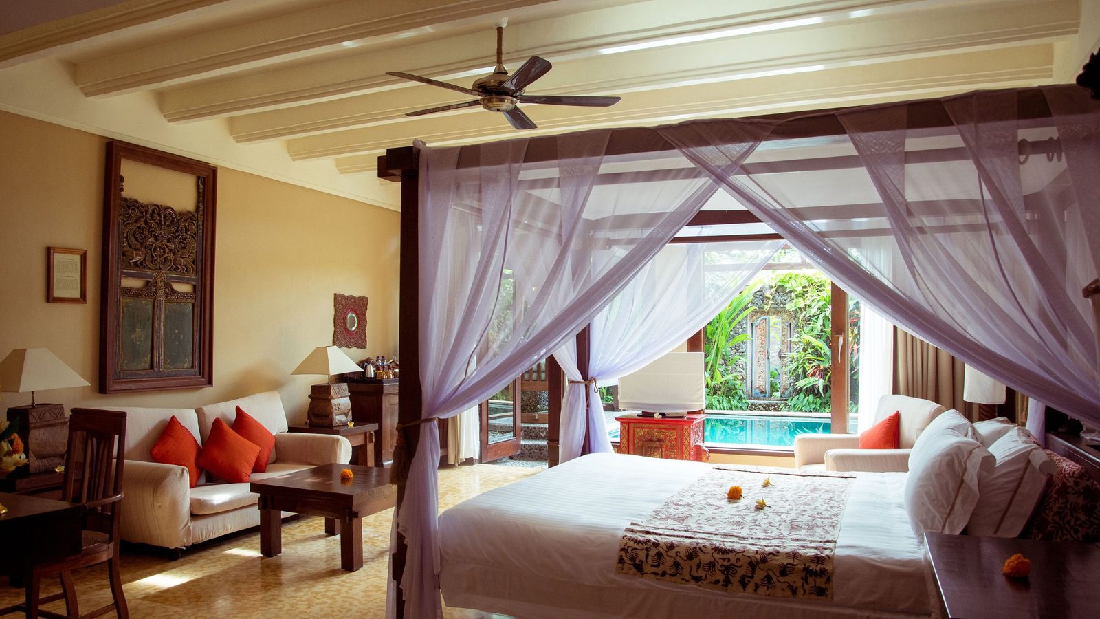 Hotel Tugu Bali exterior view