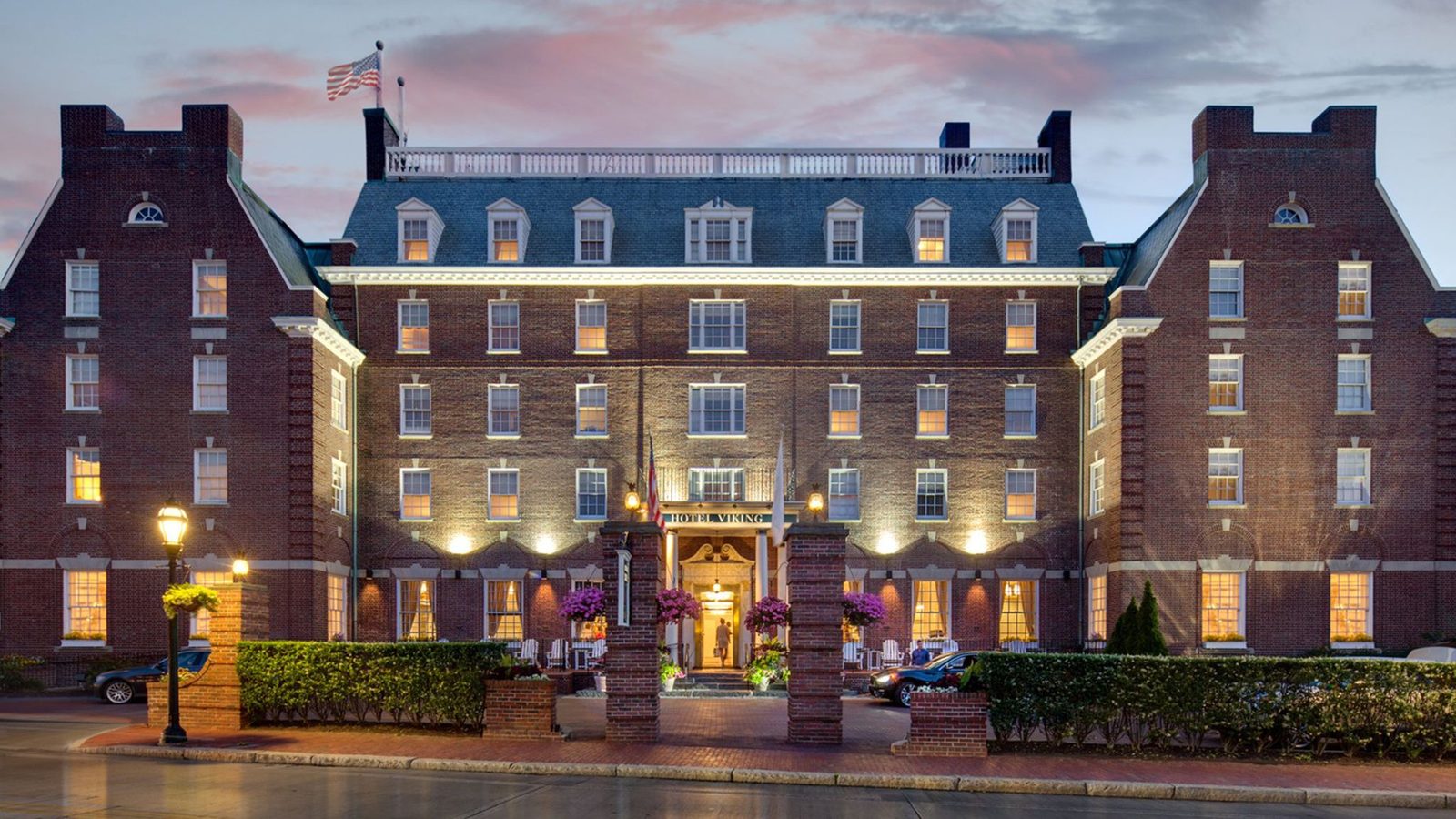 Hotel Viking exterior view