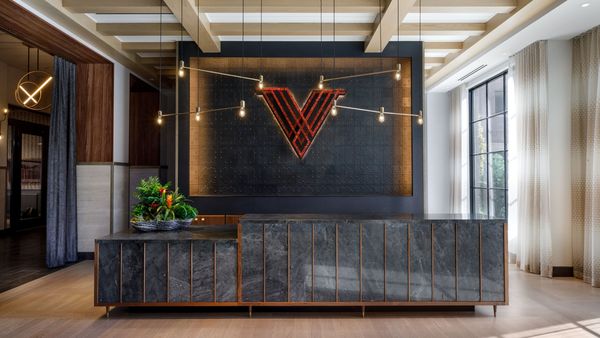 Hotel Vin, Autograph Collection interior