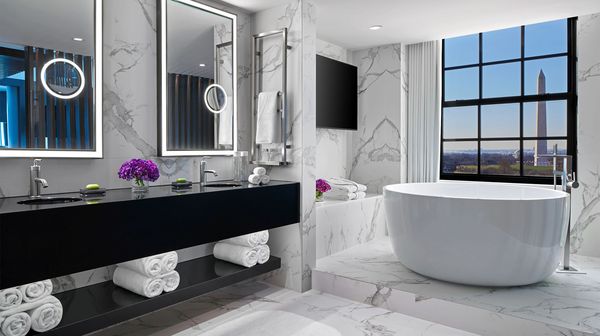 Hotel Washington interior