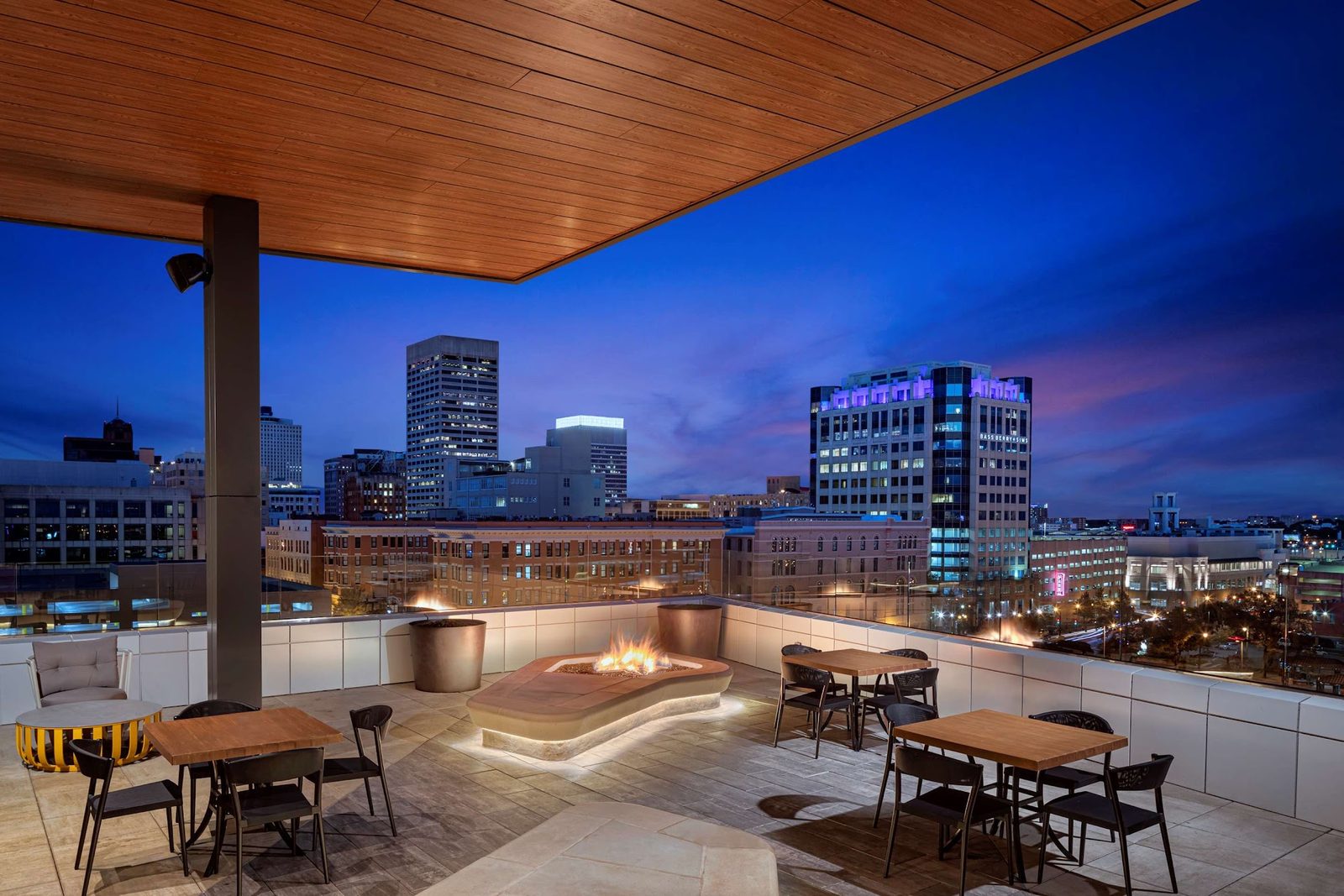 Hyatt Centric Beale Street Memphis exterior view