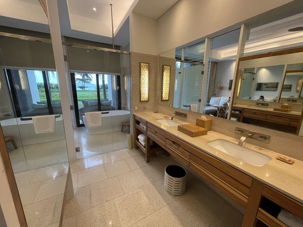 Hyatt Regency Danang Resort & Spa interior