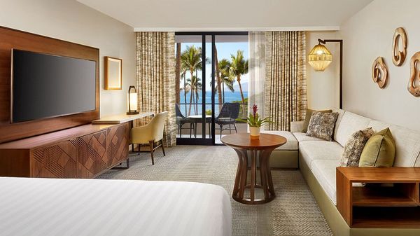 Hyatt Regency Maui Resort & Spa interior