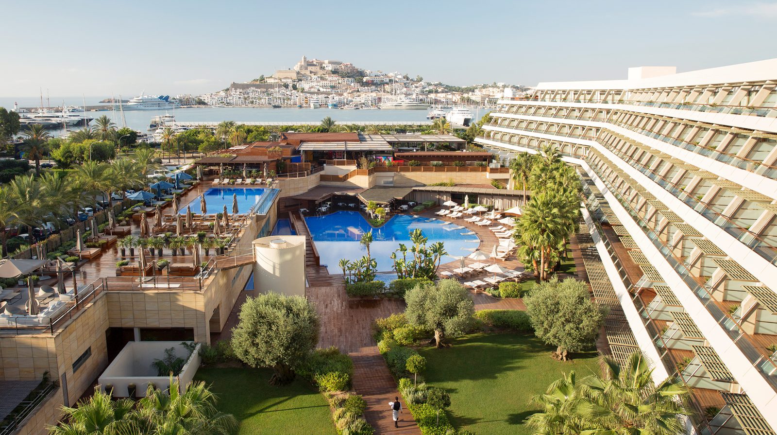 Ibiza Gran Hotel exterior view