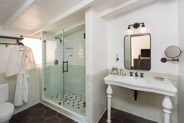 Ingleside Estate interior