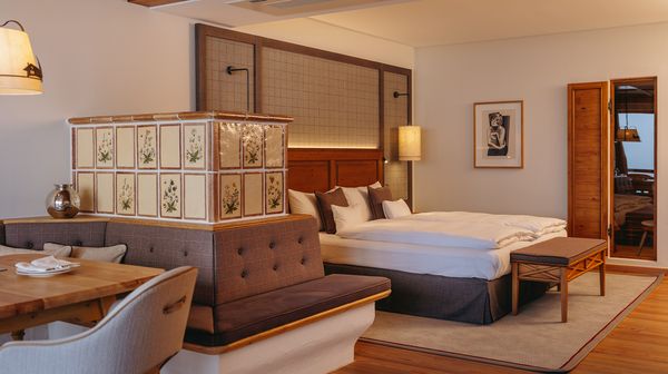 Interalpen-Hotel Tyrol interior
