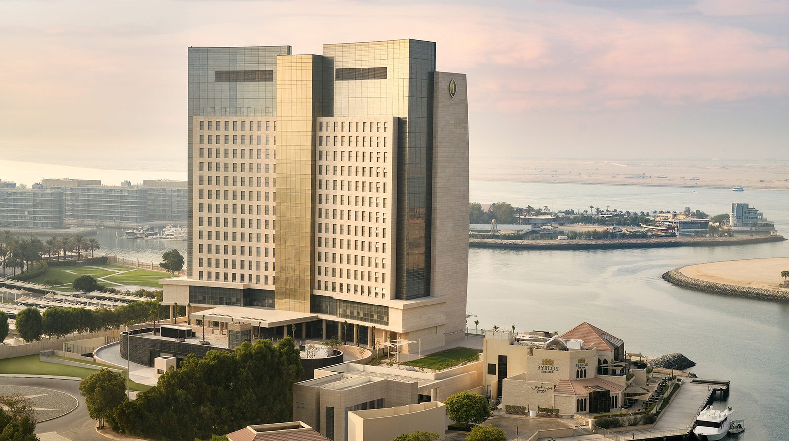 InterContinental Residences Abu Dhabi exterior view