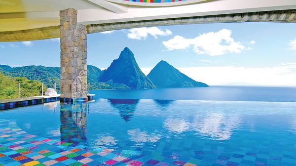 Jade Mountain interior