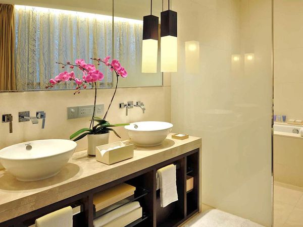 Jumeirah Himalayas Hotel Shanghai interior