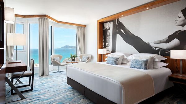 JW Marriott Cannes interior